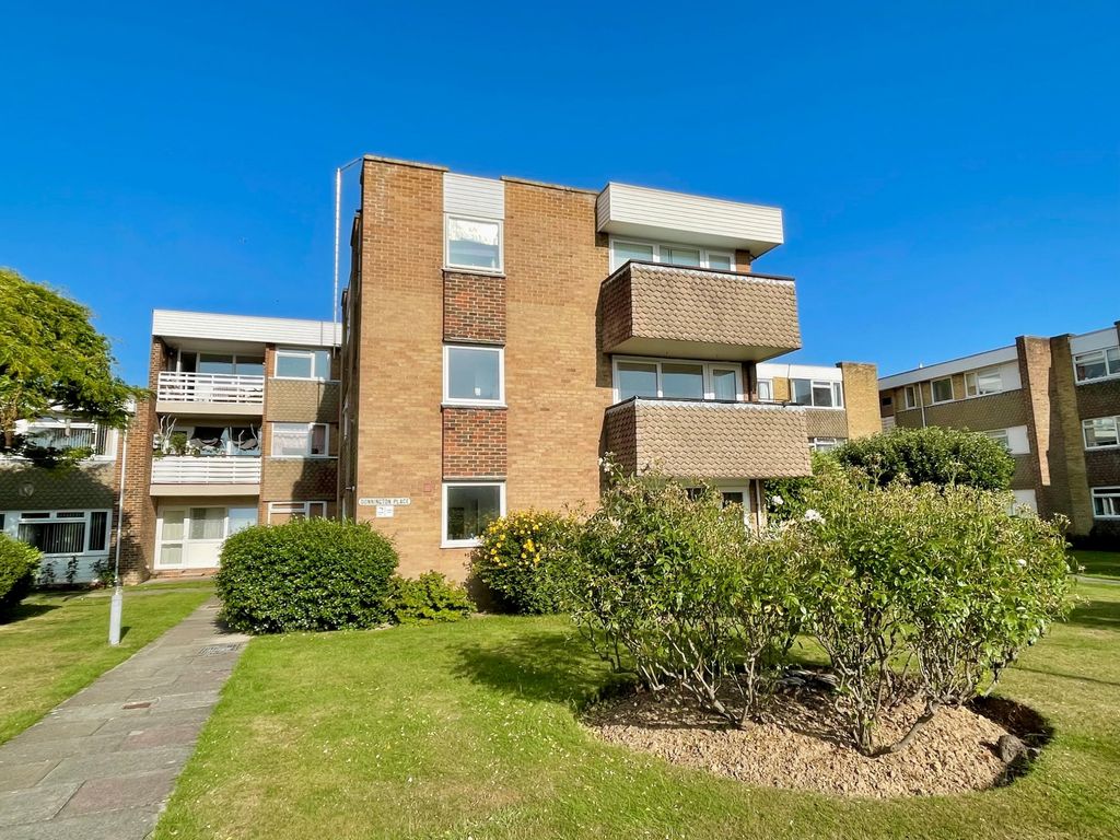 2 bed flat for sale in Woodlands Avenue, Rustington, West Sussex BN16, £225,000