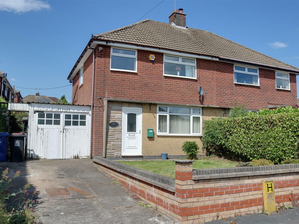 3 bed property for sale in Oldhill Close, Talke Pits, Stoke-On-Trent ST7, £175,000