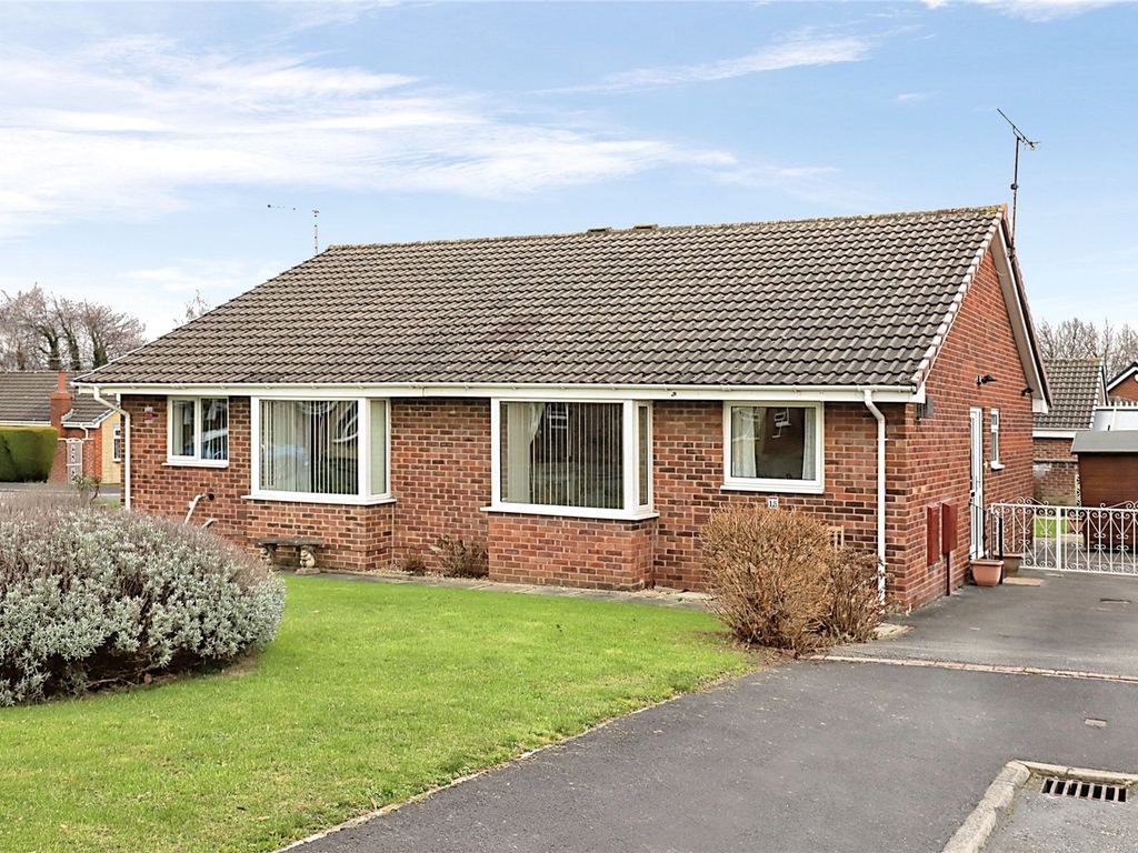 2 bed bungalow for sale in Nathan Drive, Waterthorpe, Sheffield, South Yorkshire S20, £175,000