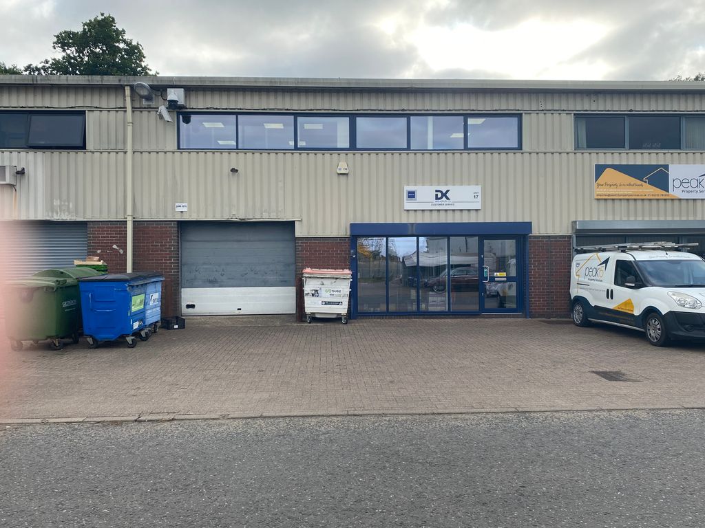 Light industrial for sale in Unit 17 Gatwick Metro Centre, Balcombe Road, Horley RH6, £695,000