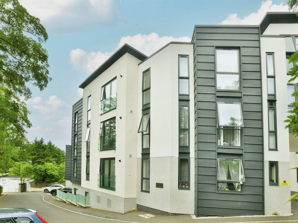1 bed flat for sale in Sir Leonard Rogers Close, Plymouth PL3, £130,000