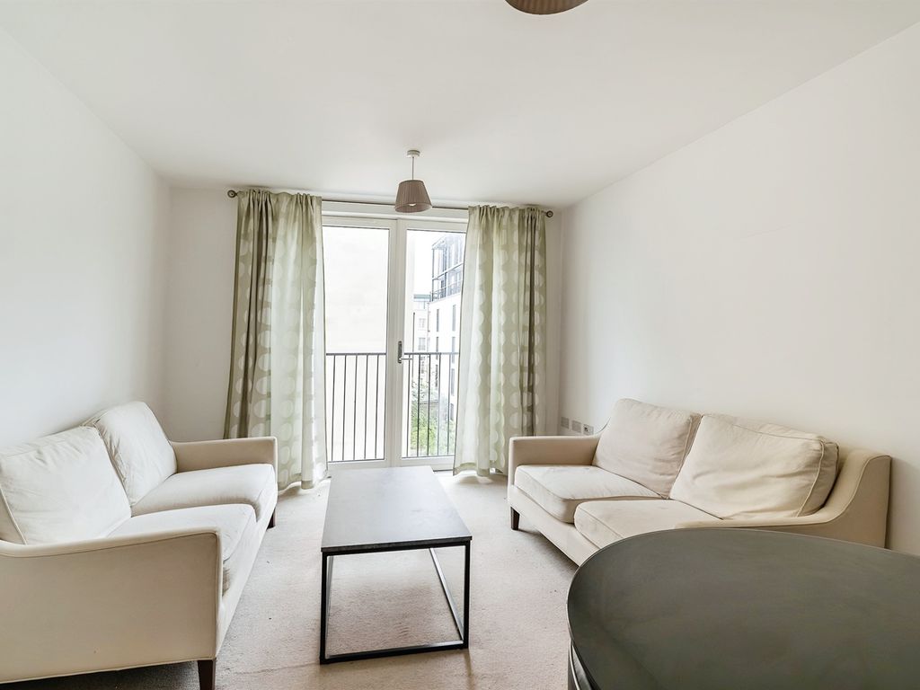 1 bed flat for sale in Victoria Bridge Road, Bath BA2, £250,000