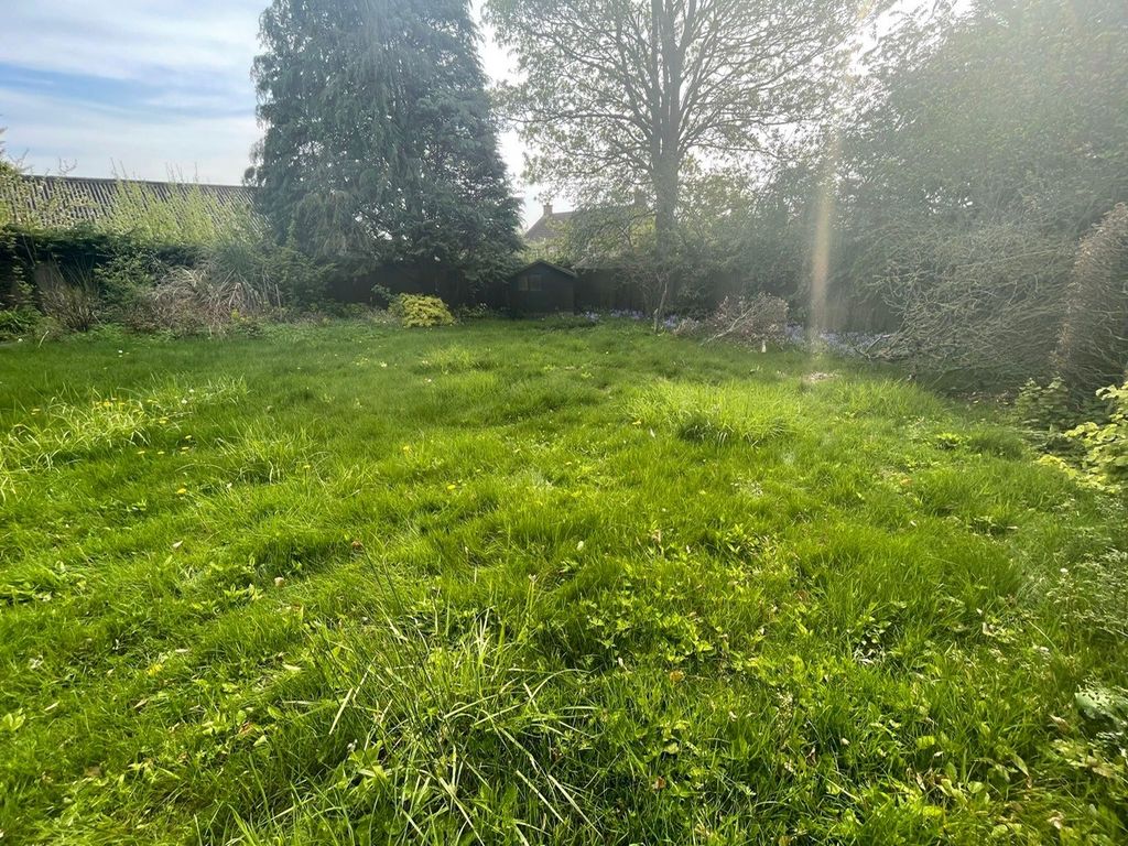 Land for sale in High Street, Ropsley, Grantham NG33, £150,000