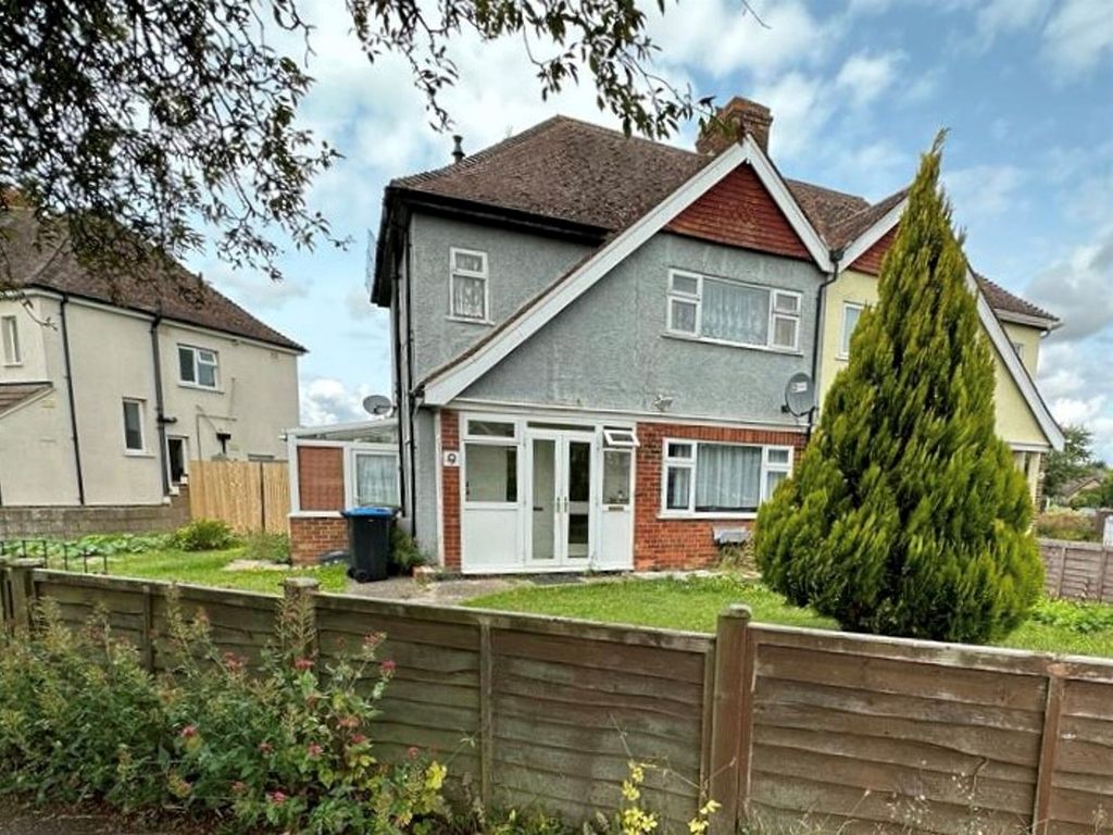 3 bed semi-detached house for sale in Abbey Way, Bradville, Milton Keynes MK13, £300,000