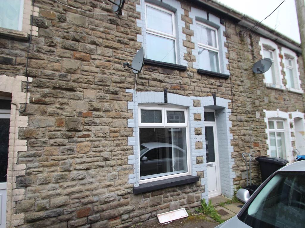 2 bed property for sale in Queen Street, Abertillery NP13, £82,000