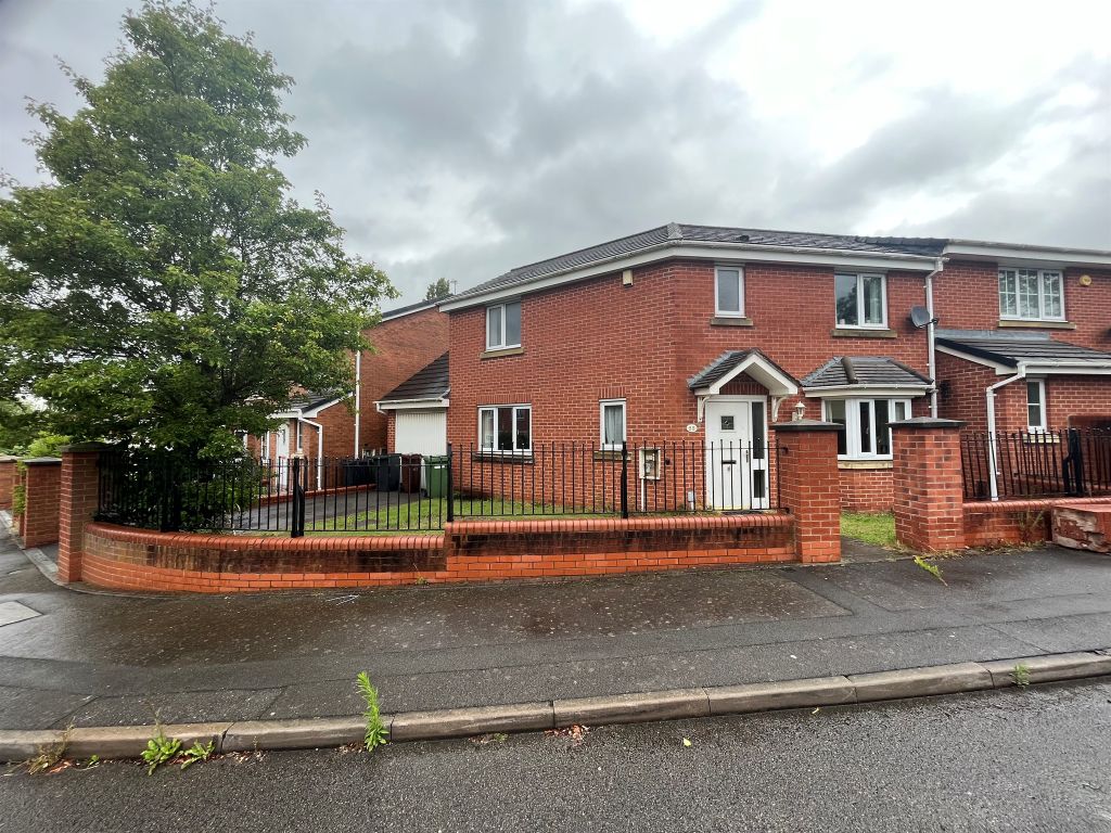 3 bed town house for sale in Stanley Road, Wolverhampton WV10, £189,995