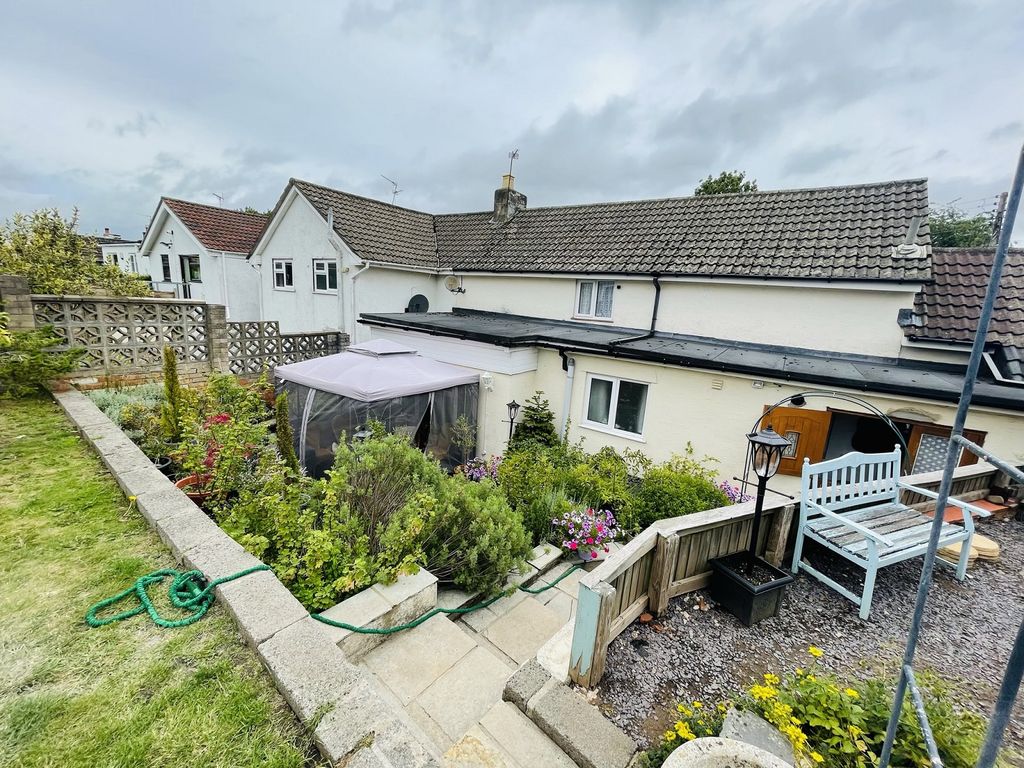3 bed cottage for sale in Pill Row, Caldicot, Mon. NP26, £299,950