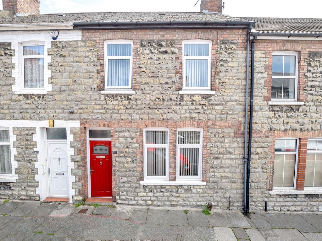 2 bed terraced house for sale in Queen Street, Barry CF62, £194,950