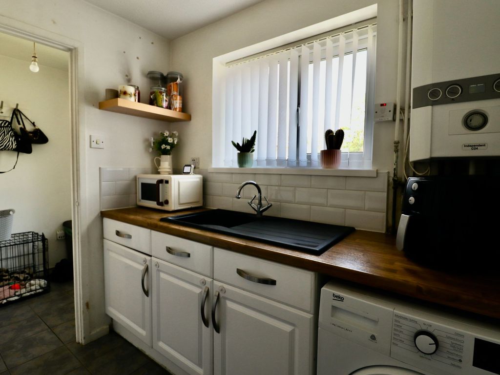 2 bed terraced house for sale in Fairview Close, St. Mellons CF3, £175,000