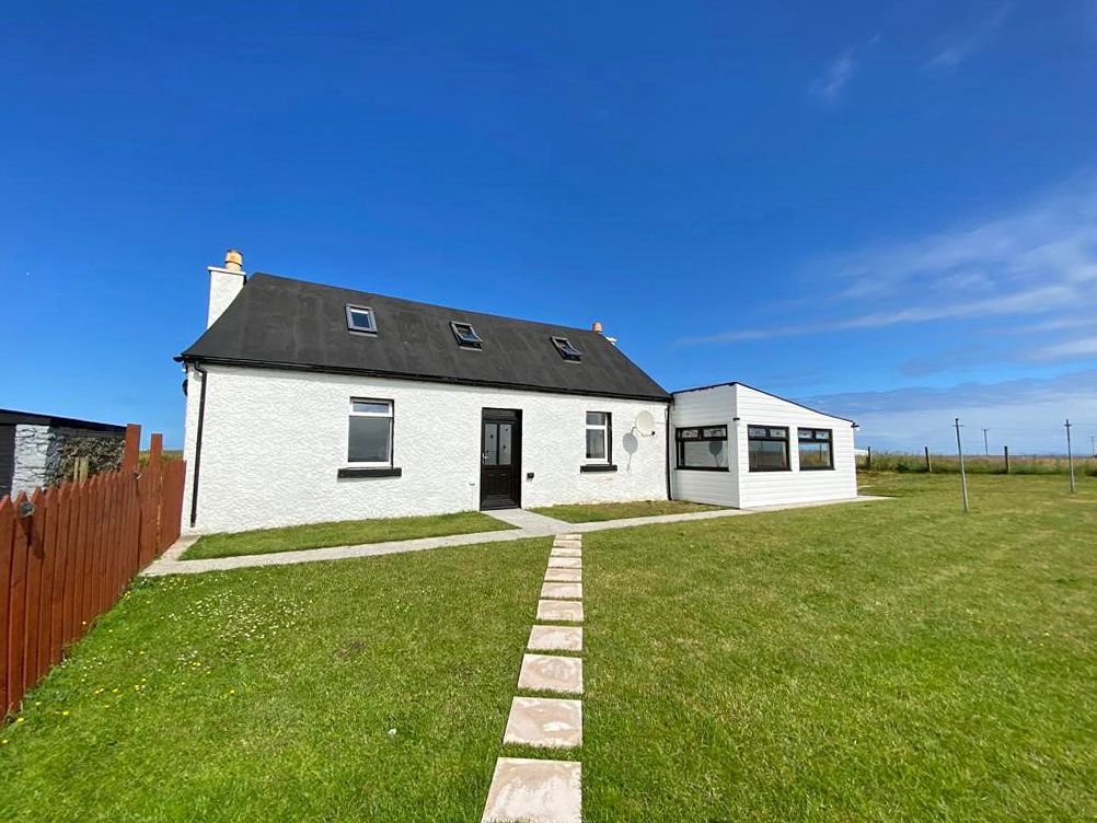 3 bed detached house for sale in Cornaigbeg, Isle Of Tiree PA77, £298,000