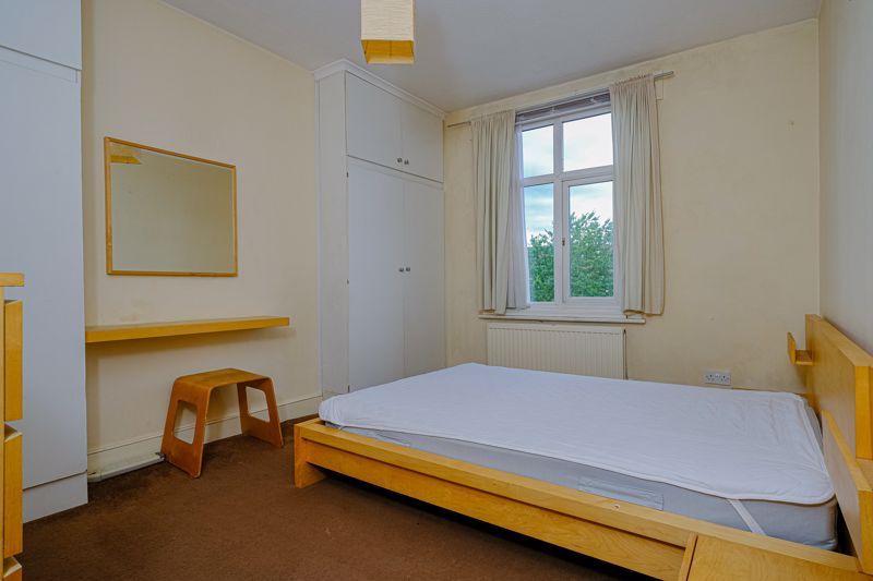 1 bed maisonette for sale in Cornwall Road, Harrow HA1, £200,000