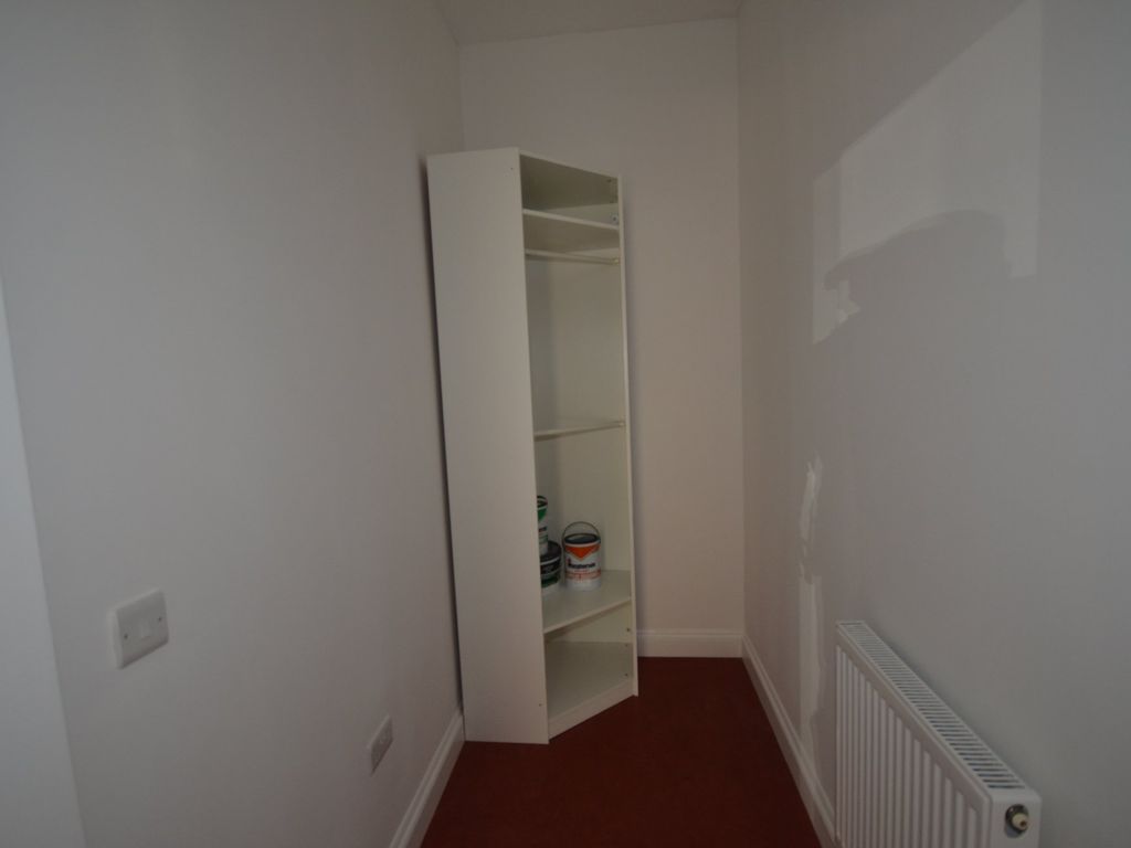 2 bed flat for sale in Rhydyfelin, Aberystwyth SY23, £250,000