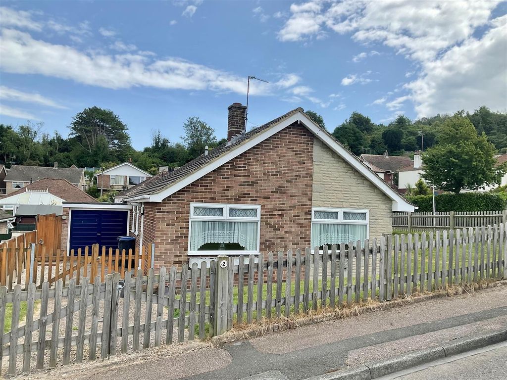 2 bed detached bungalow for sale in River Drive, River, Dover CT17, £300,000