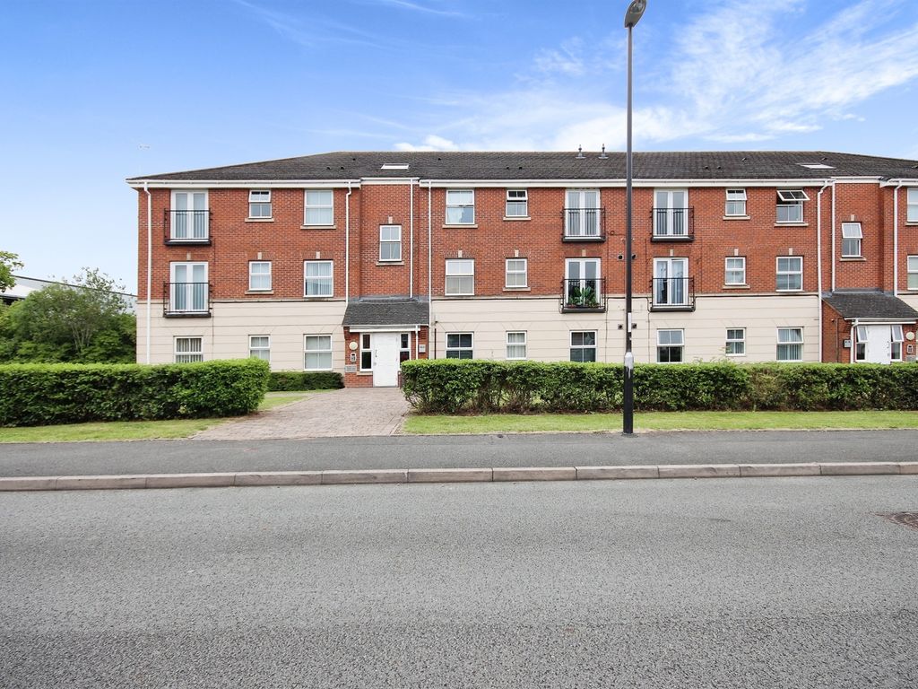 2 bed flat for sale in Highley Drive, Coventry CV6, £140,000