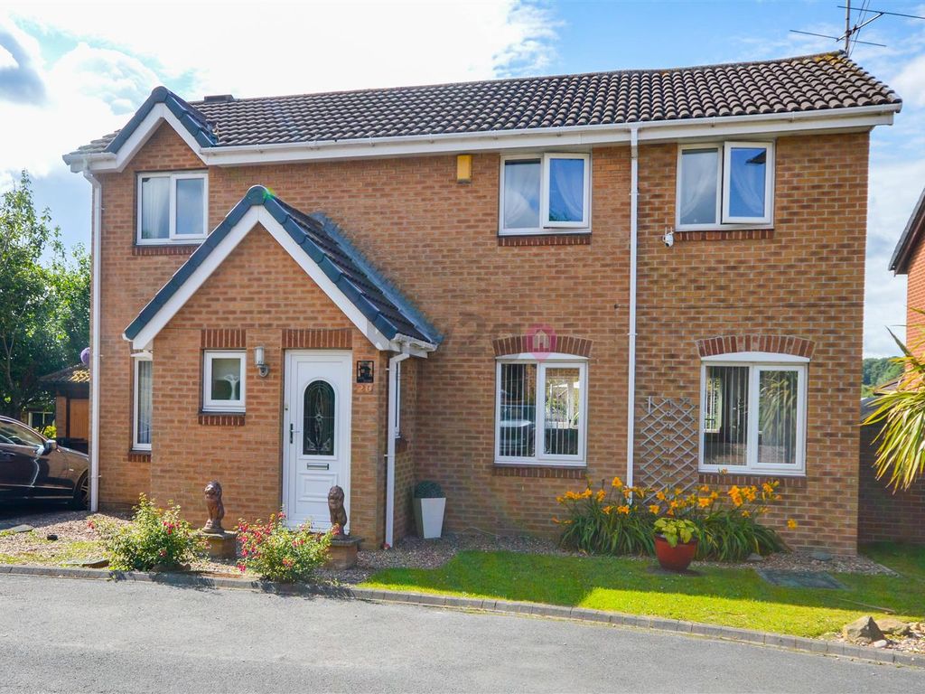 3 bed detached house for sale in Ormes Meadow, Owlthorpe, Sheffield S20, £325,000