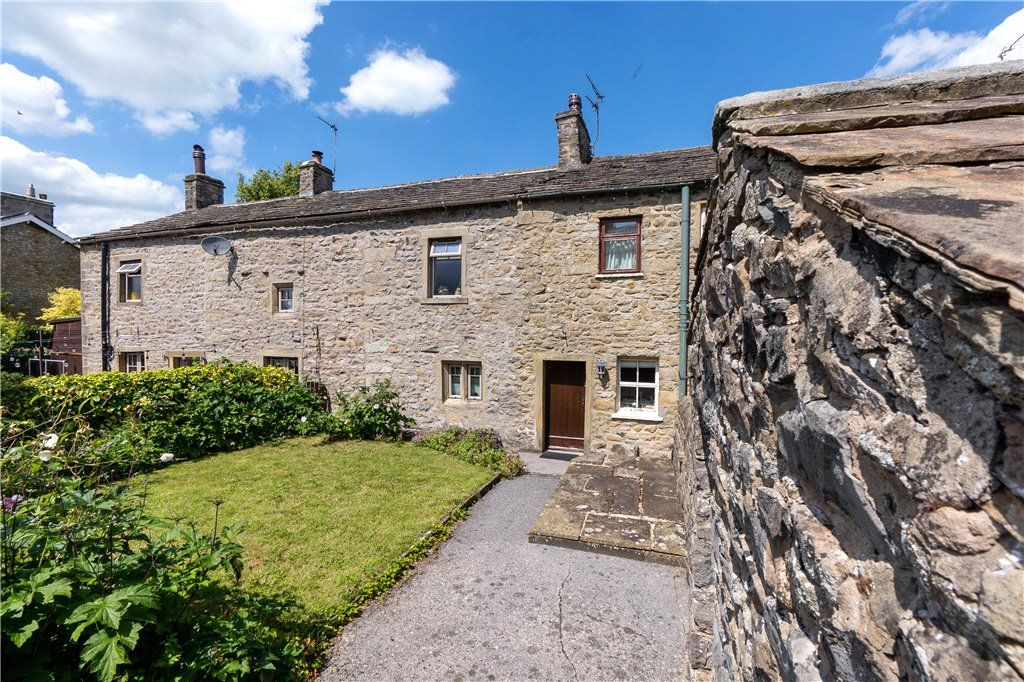 2 bed terraced house for sale in Main Street, Long Preston, Skipton, North Yorkshire BD23, £195,000