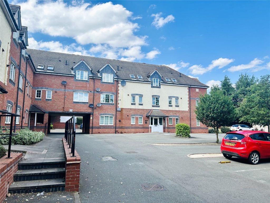 2 bed flat for sale in Hayling Court, 48 Lichfield Road, Walsall, West Midlands WS4, £95,000