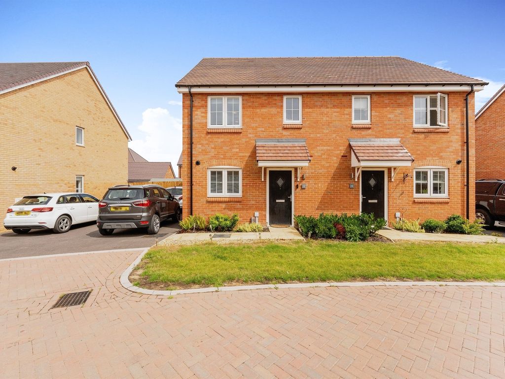 3 bed semi-detached house for sale in Bridle Road, Houghton Conquest, Bedford MK45, £335,000