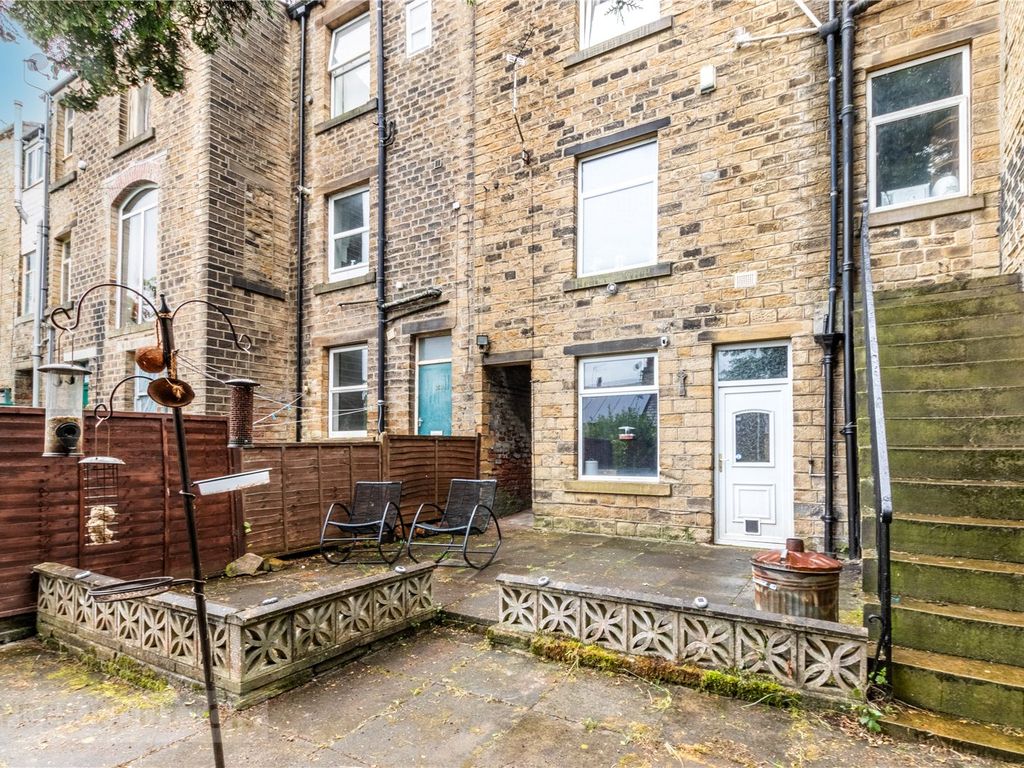 3 bed terraced house for sale in Manchester Road, Milnsbridge, Huddersfield HD4, £140,000