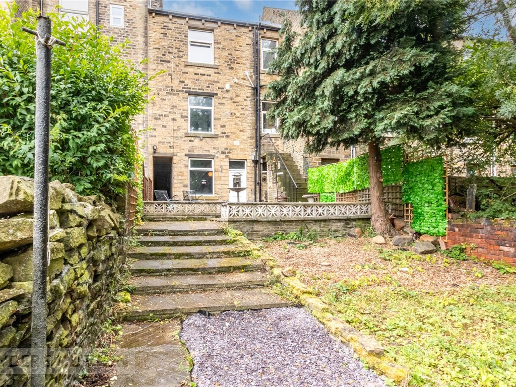 3 bed terraced house for sale in Manchester Road, Milnsbridge, Huddersfield HD4, £140,000