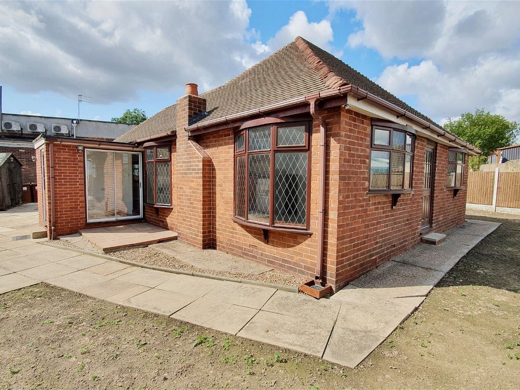 2 bed bungalow for sale in Mill Lane, South Kirkby, Pontefract, South Yorkshire WF9, £110,000