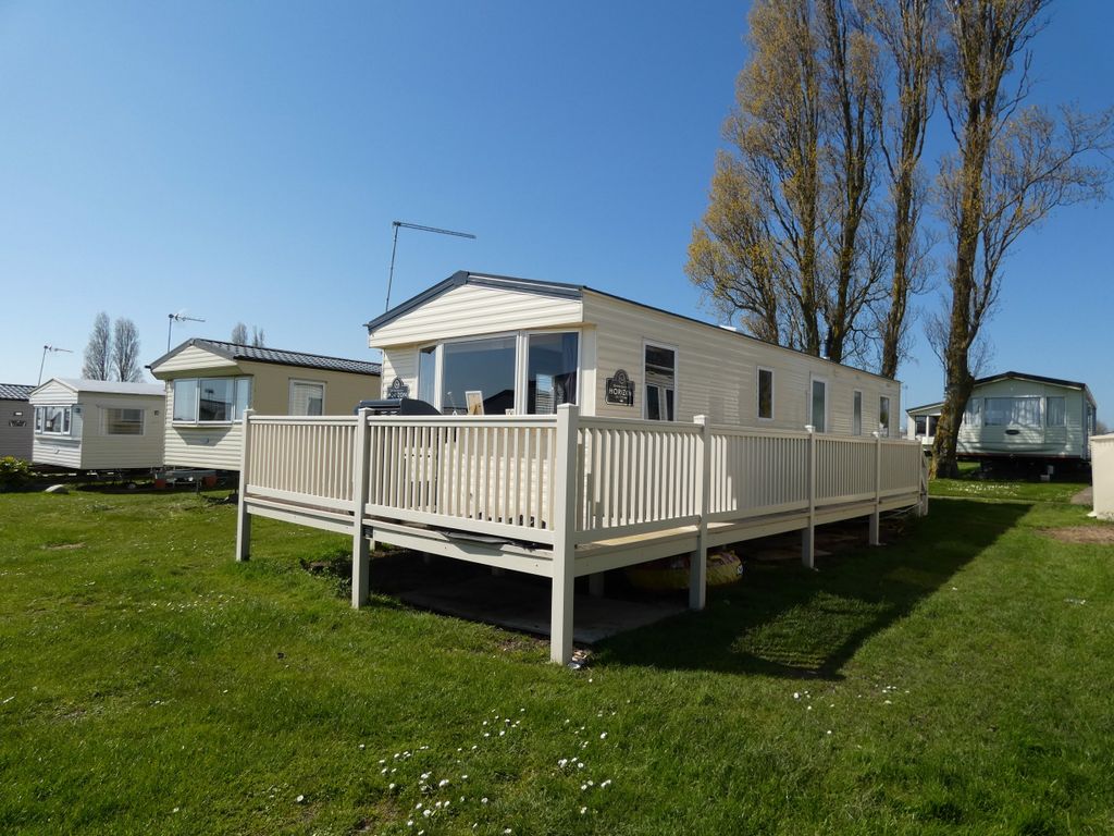 3 bed mobile/park home for sale in Church Lane, East Mersea, Colchester CO5, £24,000