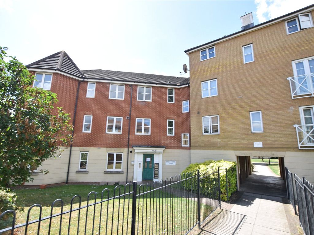 2 bed flat for sale in Birch Court, Sherman Gardens, Chadwell Heath, Romford RM6, £285,000