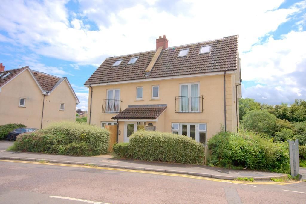 2 bed flat for sale in Pound Mead, Corsham, Wiltshire SN13, £170,000