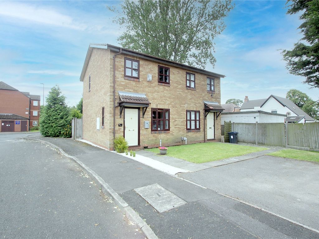 2 bed semi-detached house for sale in Pembroke Way, Hall Green, Birmingham B28, £220,000