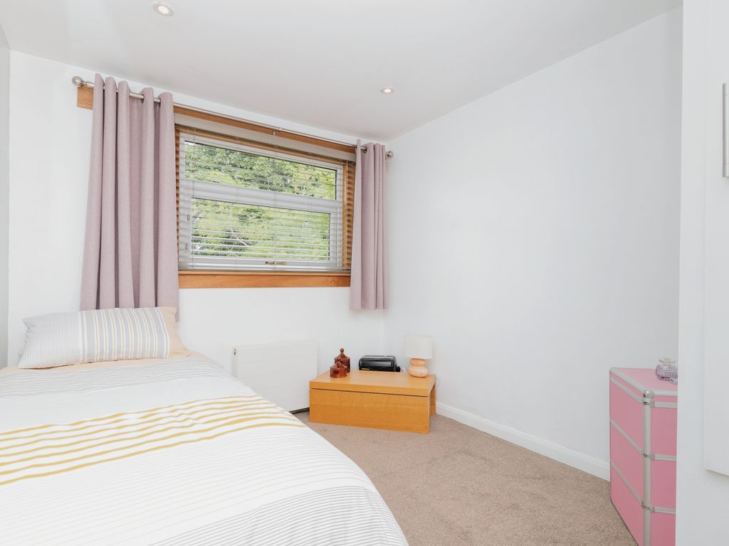 3 bed end terrace house for sale in Glen Clova, Glasgow G74, £159,995