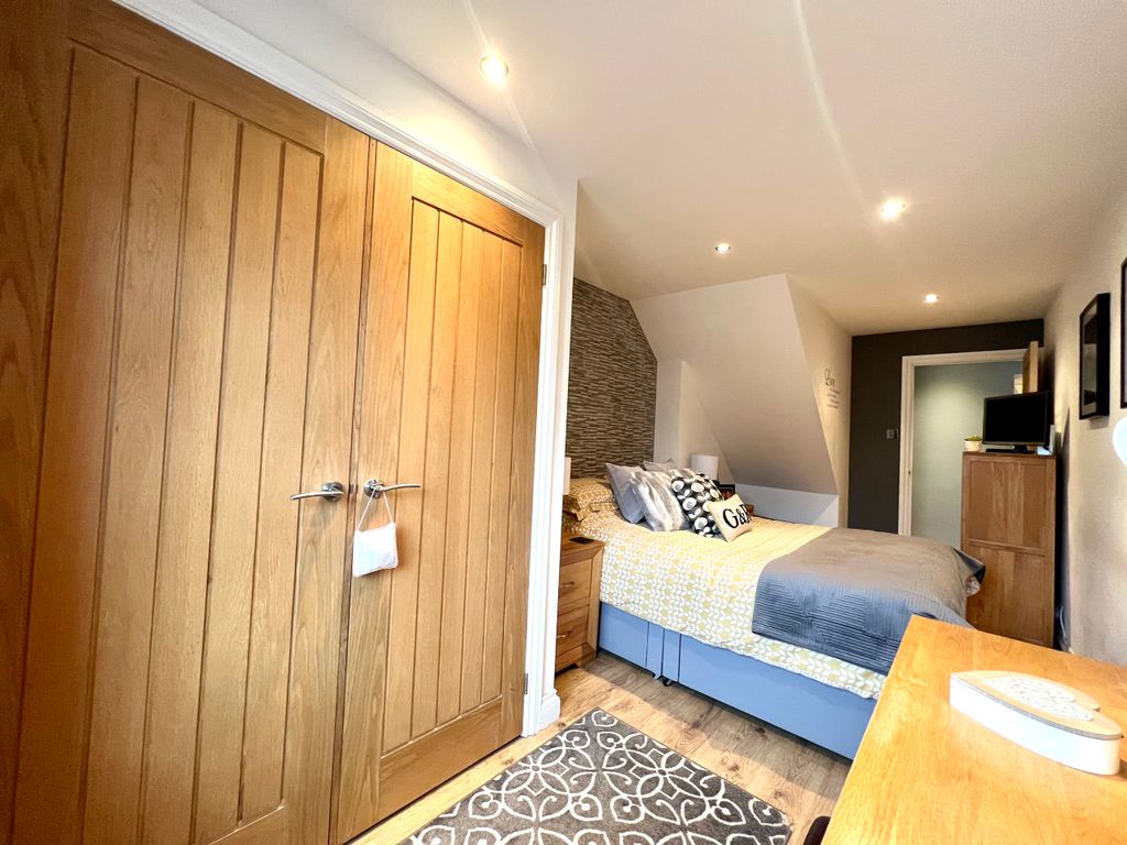 3 bed end terrace house for sale in Diana Street, Troedyrhiw, Merthyr Tydfil, Mid Glamorgan CF48, £160,000