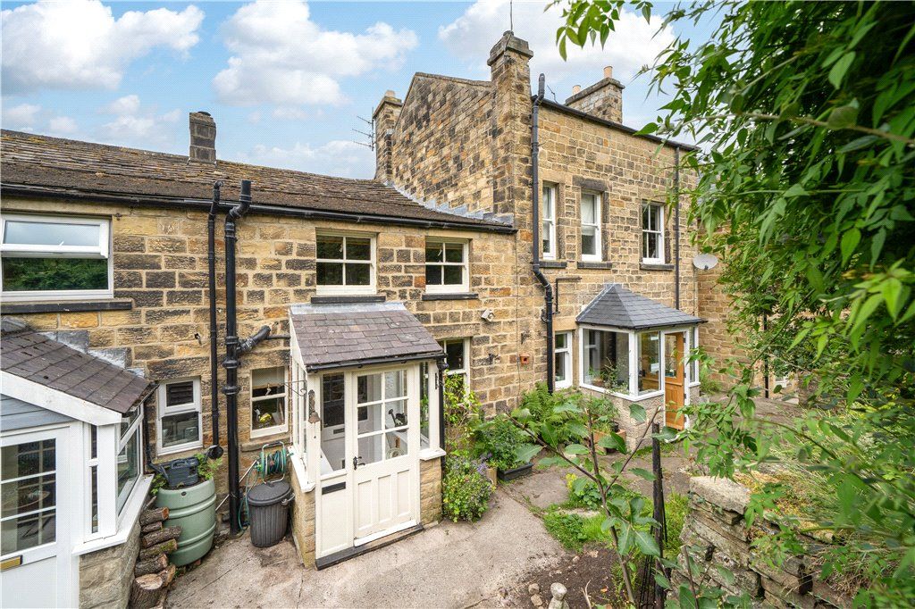 2 bed terraced house for sale in Kell Cottages, Ripon Road, Pateley Bridge, Harrogate HG3, £165,000