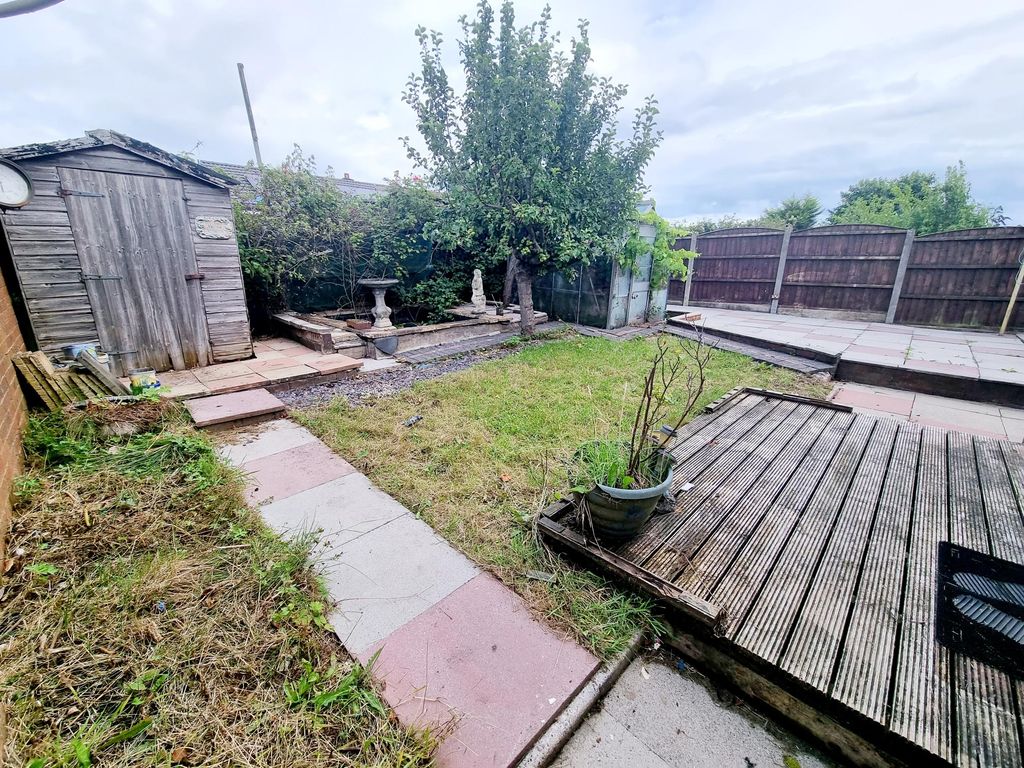 3 bed semi-detached bungalow for sale in Aldridge Drive, Burtonwood WA5, £195,000