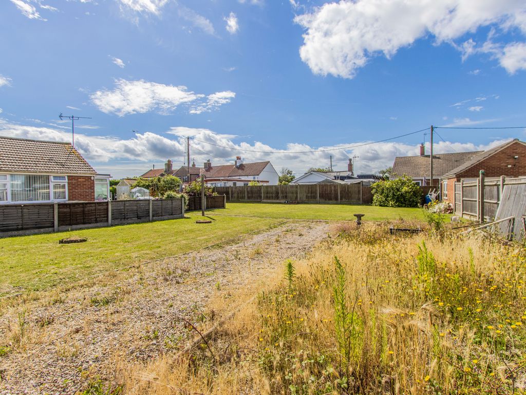 Land for sale in Beach Close, Scratby, Great Yarmouth NR29, £45,000