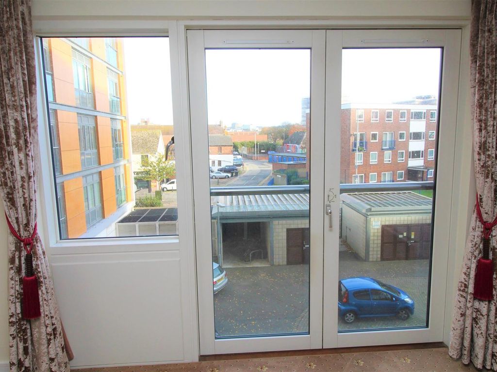 2 bed flat for sale in Orchard Plaza, 41 High Street, Poole BH15, £195,000