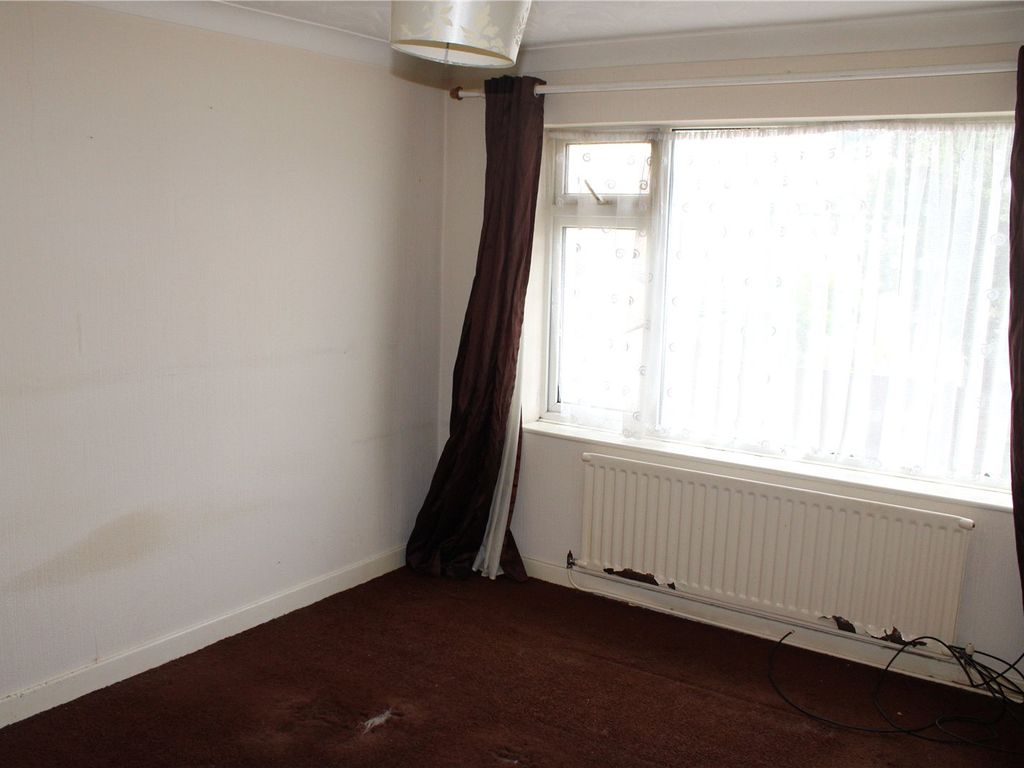 4 bed semi-detached house for sale in Capenhurst Avenue, Fearnhead, Warrington, Cheshire WA2, £180,000