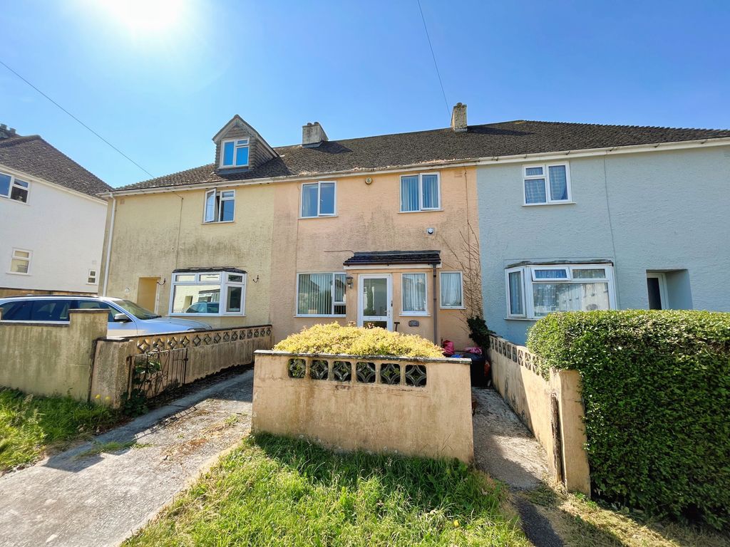 3 bed terraced house for sale in Alamein Road, Saltash PL12, £130,000