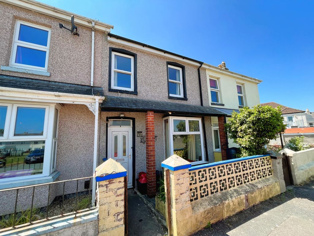 2 bed terraced house for sale in Cowdray Terrace, Saltash PL12, £210,000