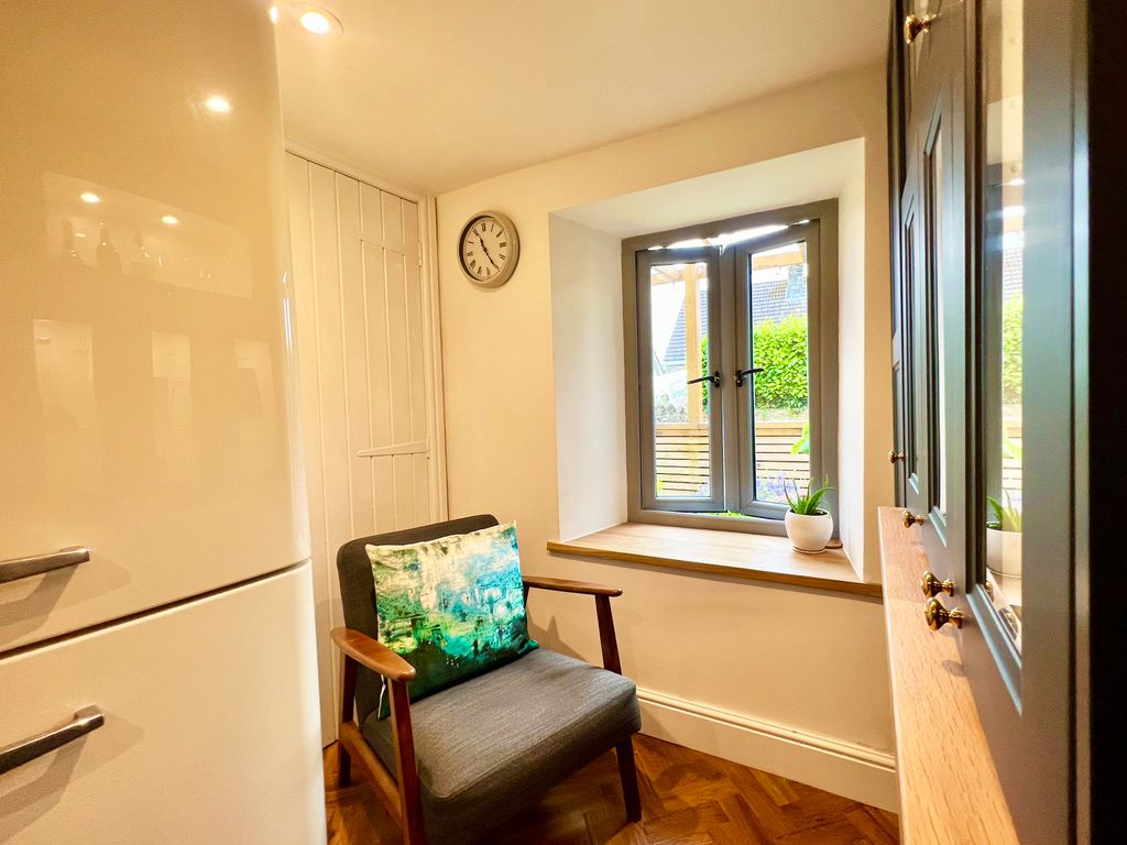 2 bed cottage for sale in Felton Street, Felton, Bristol BS40, £320,000