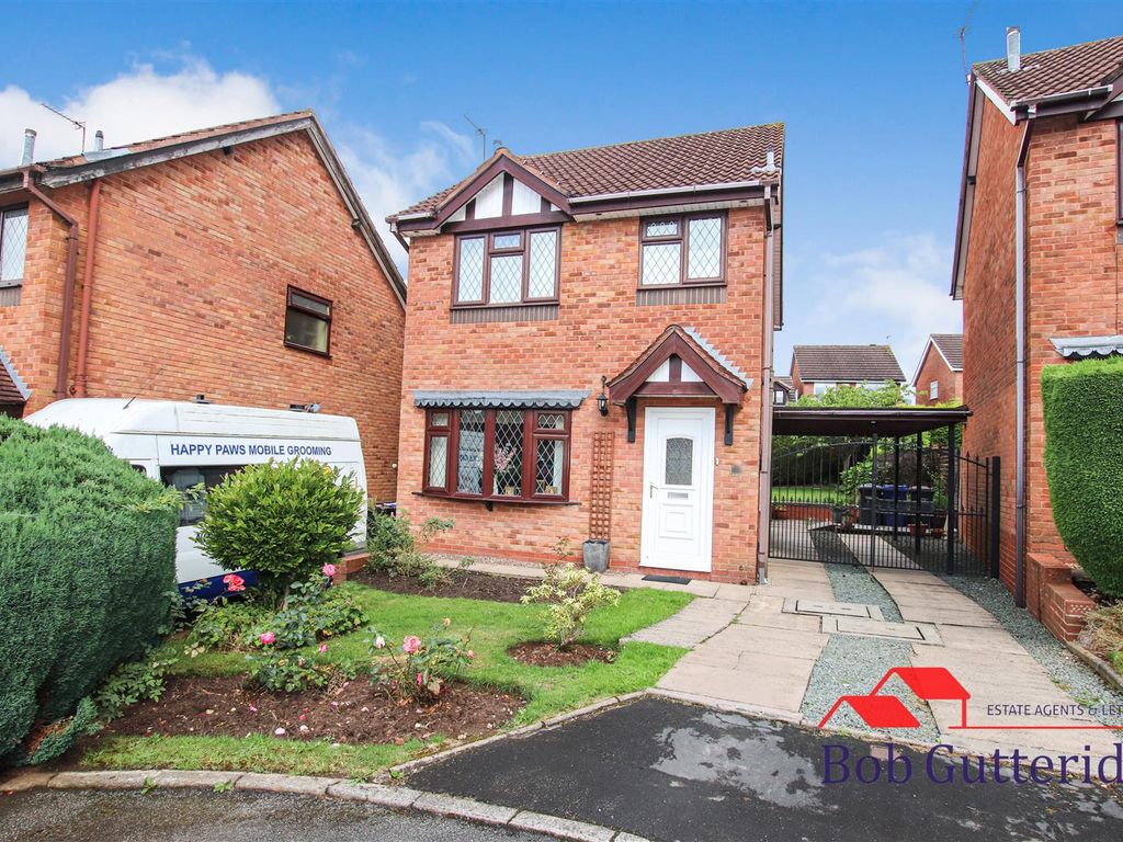 3 bed detached house for sale in Walsingham Gardens, Westbury Park, Newcastle ST5, £209,950