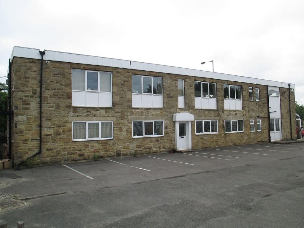 Office for sale in Canal Road, Bradford BD2, £300,000
