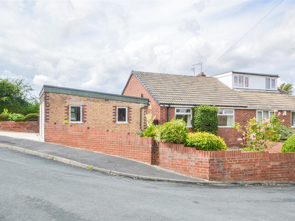 2 bed semi-detached bungalow for sale in Thorne Close, Normanton WF6, £210,000