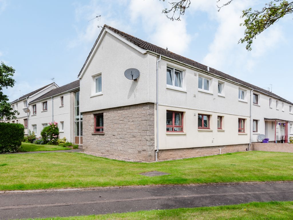 2 bed flat for sale in Charles Avenue, Arbroath DD11, £75,000