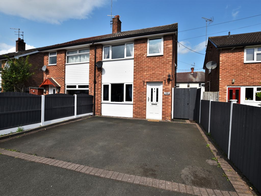 3 bed semi-detached house for sale in Red Bank Road, Market Drayton TF9, £199,000