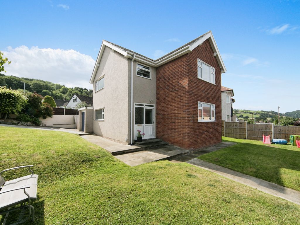3 bed detached house for sale in Oxwich Road, Mochdre, Colwyn Bay, Conwy LL28, £265,000