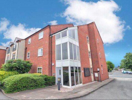 2 bed flat for sale in Finings Court, Burton-On-Trent, Staffordshire DE14, £100,000