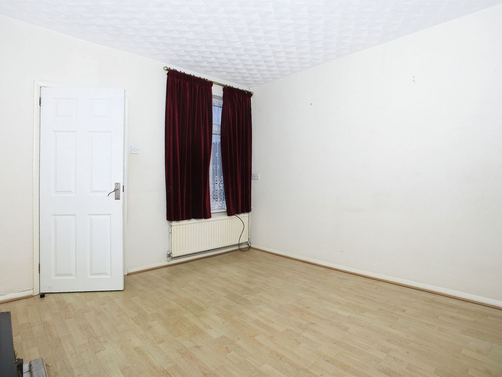 3 bed terraced house for sale in Orchard Street, Peterborough PE2, £145,000