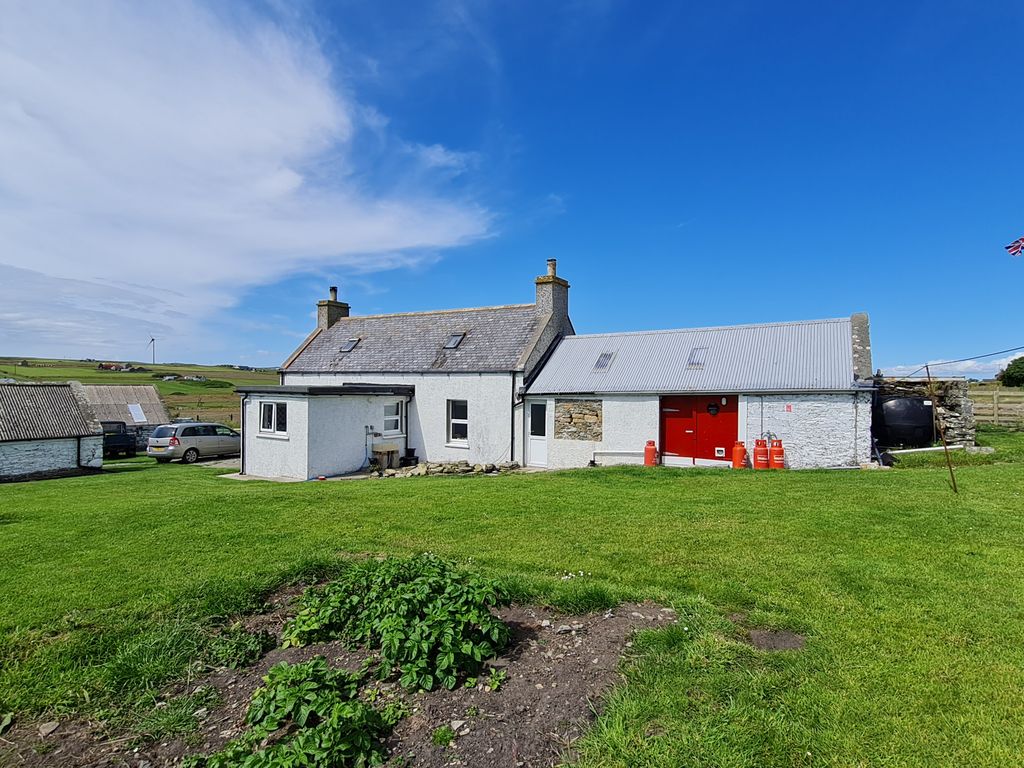 2 bed cottage for sale in Flotta, Orkney KW16, £95,000