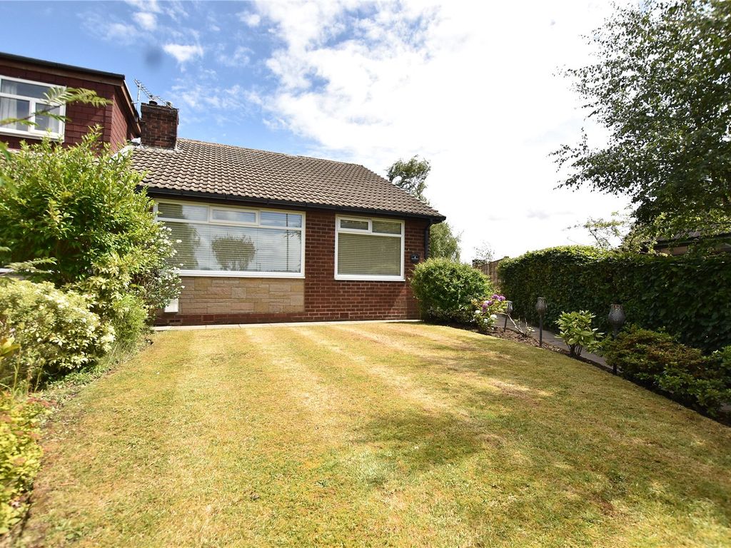 2 bed semi-detached bungalow for sale in Haggate Crescent, Royton, Oldham, Greater Manchester OL2, £228,000