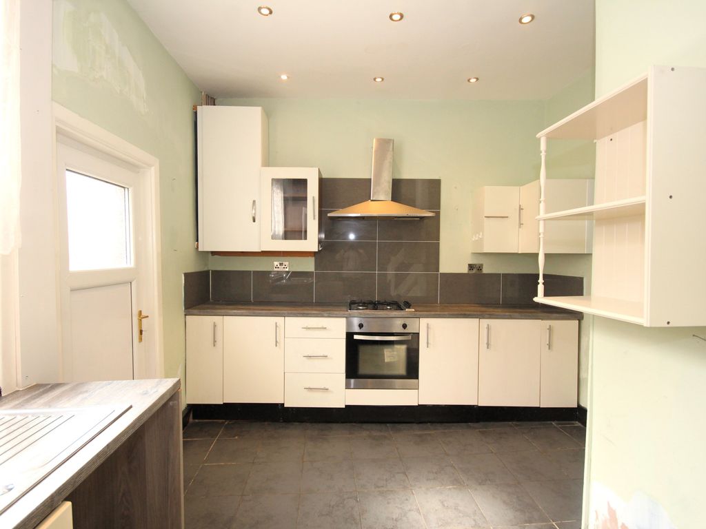 2 bed terraced house for sale in Clitheroe Street, Preston, Lancashire PR1, £109,950